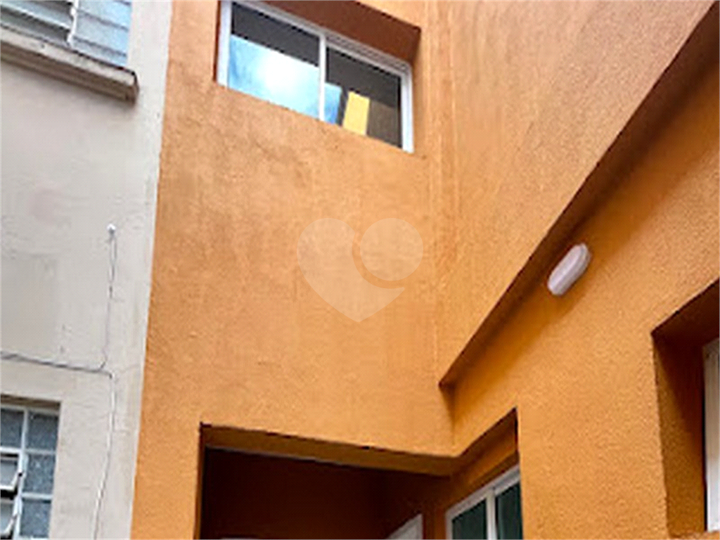 Casa Residencial/Comercial - São 2 casas, com toda infraestrutura que o bairro de Santana oferece