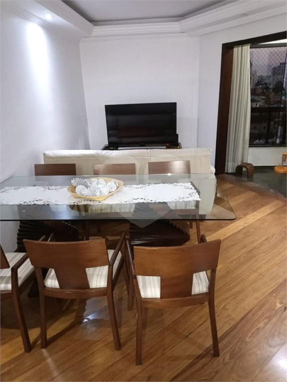 APARTAMENTO em TUCURUVI