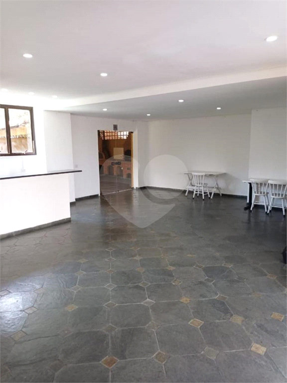 APARTAMENTO em TUCURUVI