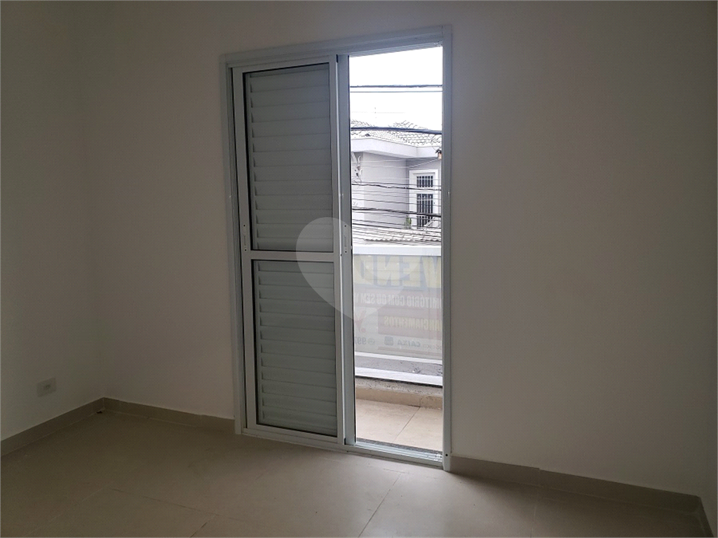 Apartamento de 33 m2,  1 dormitório com Varanda, metrô Parada Inglesa!!!