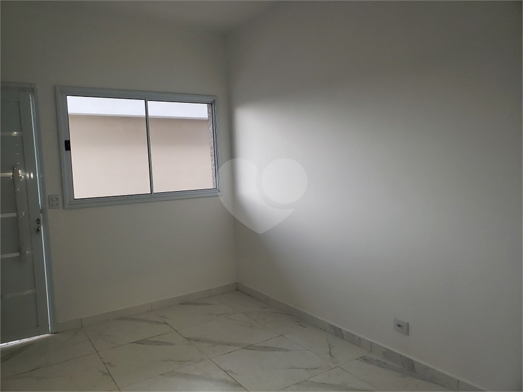 Apartamento de 33 m2,  1 dormitório com Varanda, metrô Parada Inglesa!!!