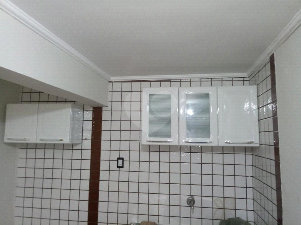 Casa à venda com 3 quartos, 228m² - Foto 11