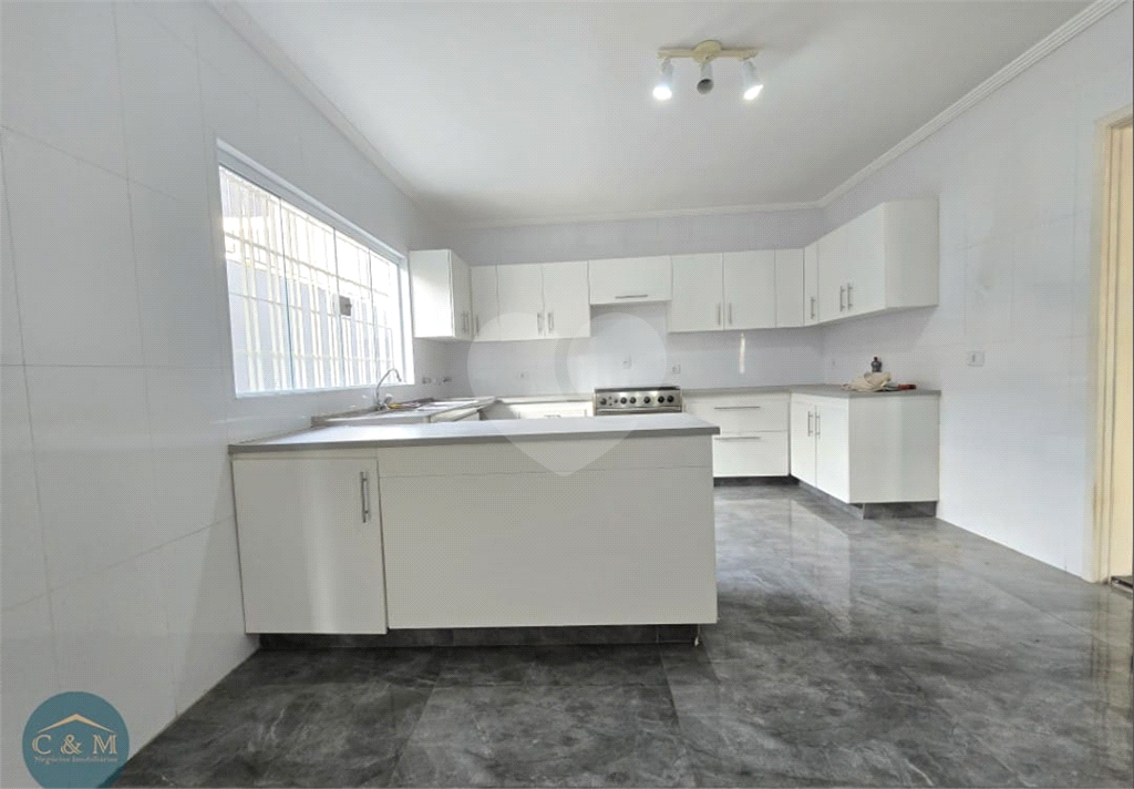 Casa, 3 quartos, 228 m² - Foto 11