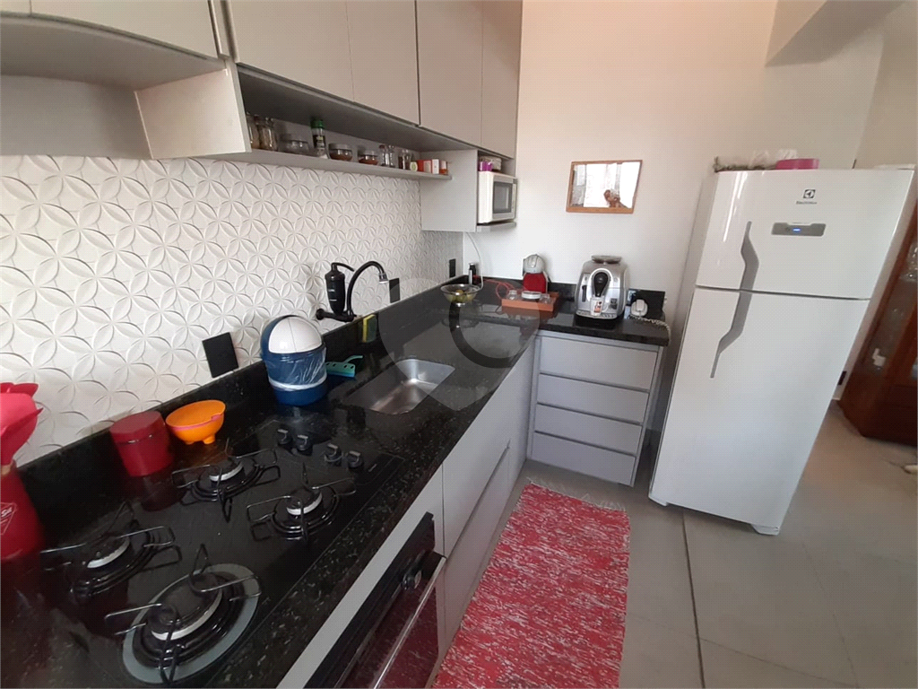 Apartamento à venda com 2 quartos, 52m² - Foto 17