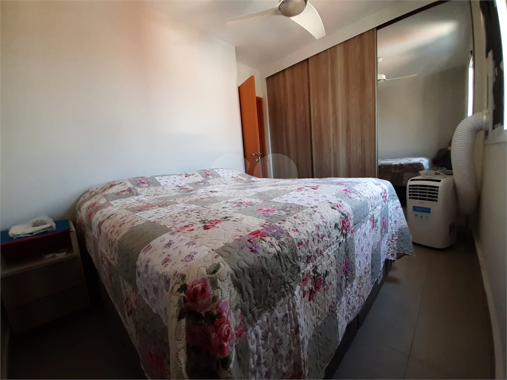 Apartamento à venda com 2 quartos, 52m² - Foto 21