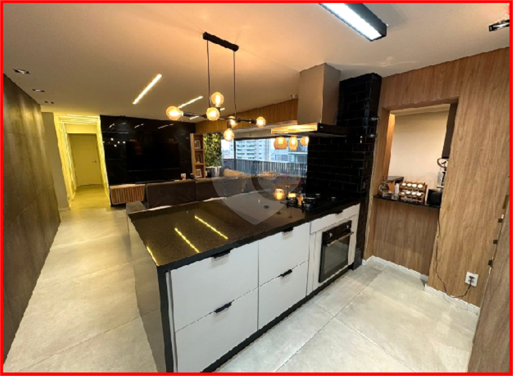APARTAMENTO em TATUAPÉ