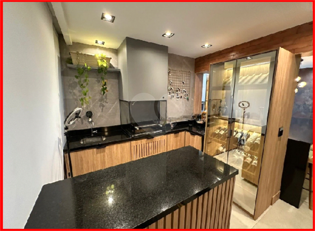 APARTAMENTO em TATUAPÉ