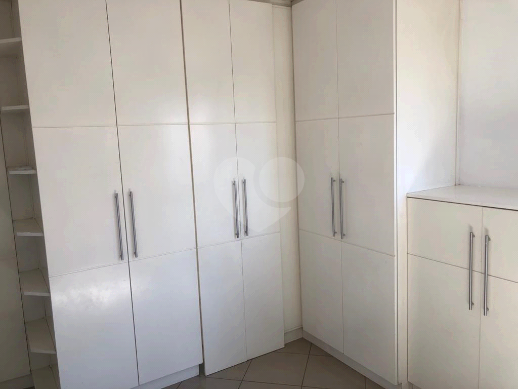 Excelente apartamento com 03 dorms e 03 vagas
