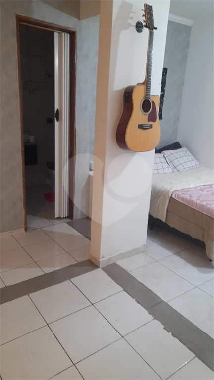 Casa com 3 quartos e 2 vagas - Itaquera