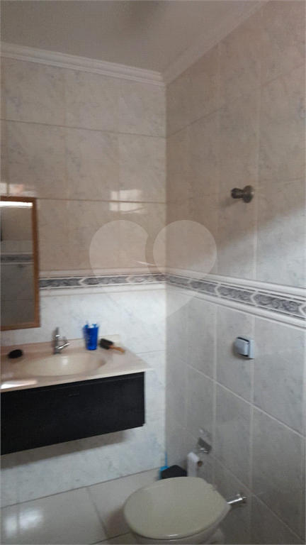 Casa com 3 quartos e 2 vagas - Itaquera