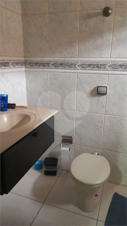 Casa com 3 quartos e 2 vagas - Itaquera