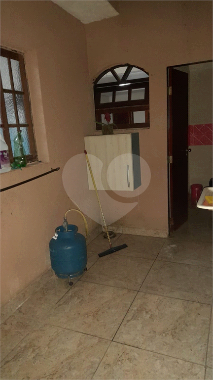 Casa com 3 quartos e 2 vagas - Itaquera