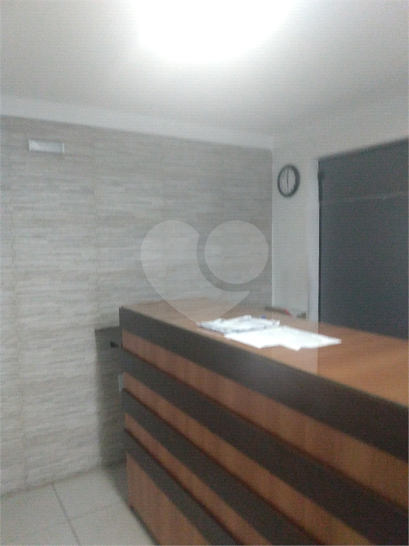 Apartamento com dois dormitórios e uma vaga próximo ao Horto Florestal