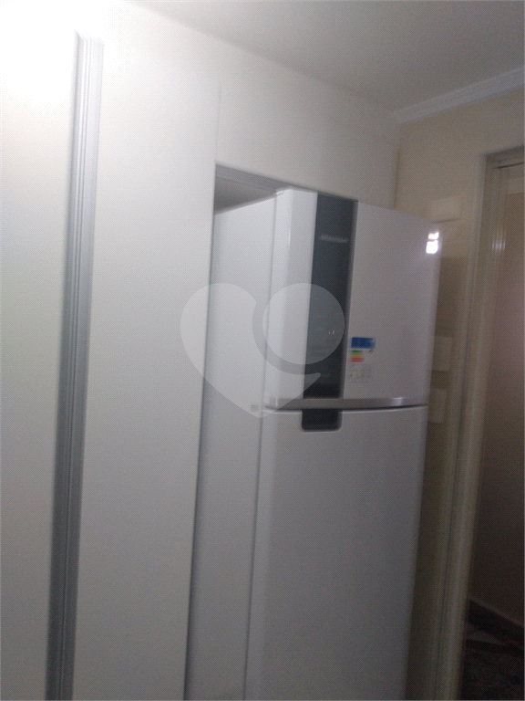 Apartamento com dois dormitórios e uma vaga próximo ao Horto Florestal