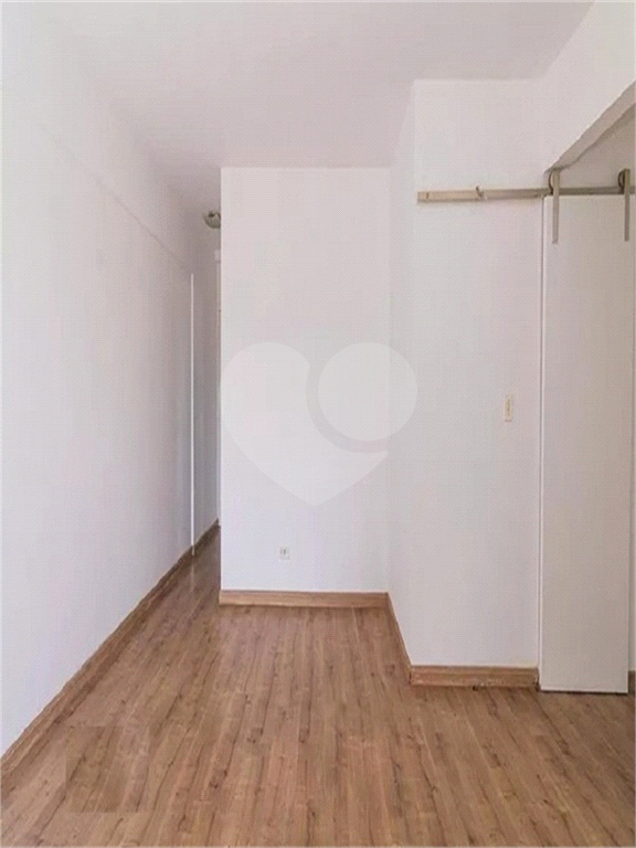 Apartamento à venda com 2 quartos, 50m² - Foto 3