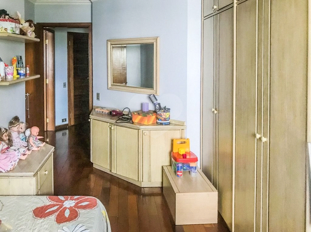 Apartamento à venda com 4 quartos, 164m² - Foto 8