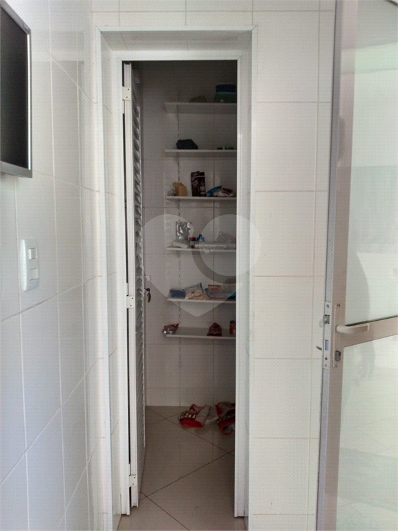 Casa à venda com 3 quartos, 215m² - Foto 12