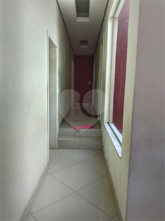 Casa à venda com 3 quartos, 215m² - Foto 16