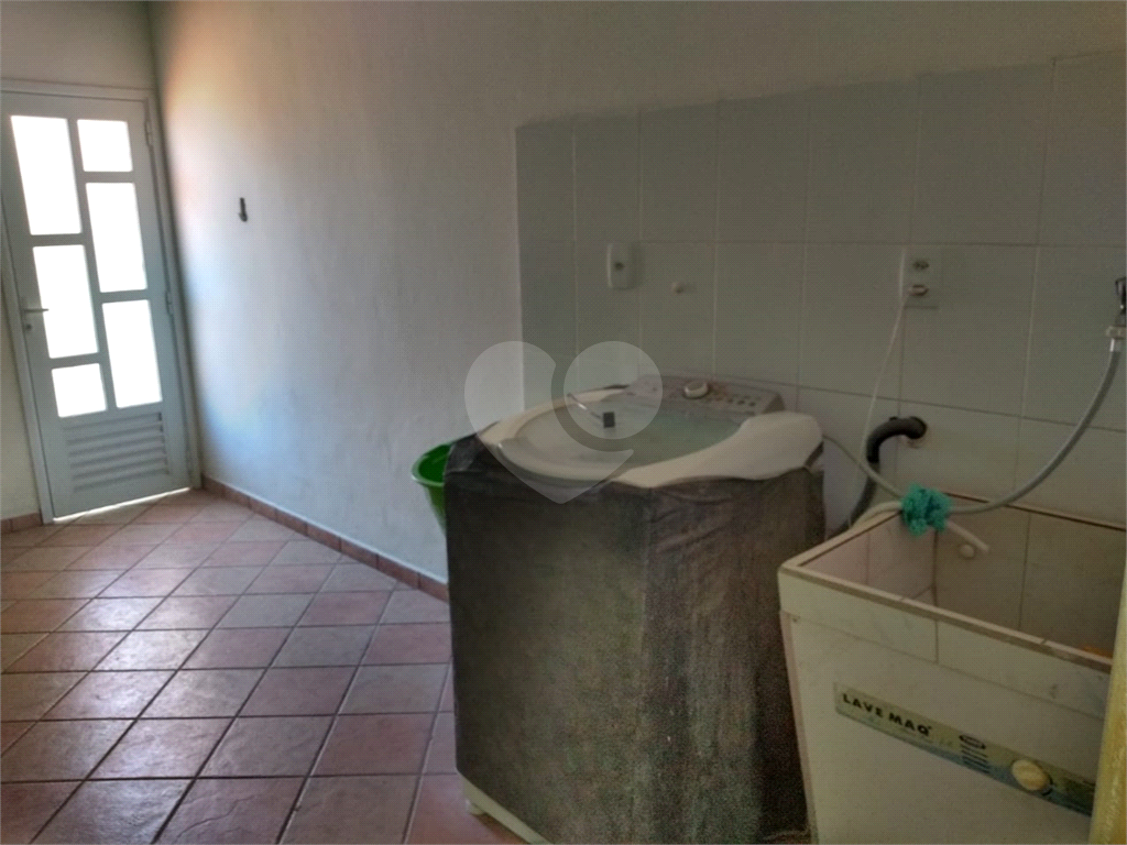 Casa à venda com 3 quartos, 215m² - Foto 18