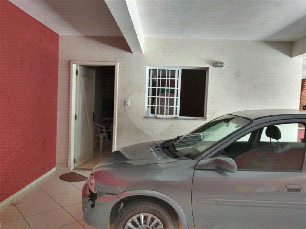 Casa à venda com 3 quartos, 215m² - Foto 7