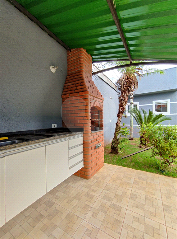 Linda Casa Térrea 