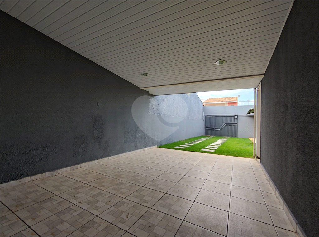 Linda Casa Térrea 