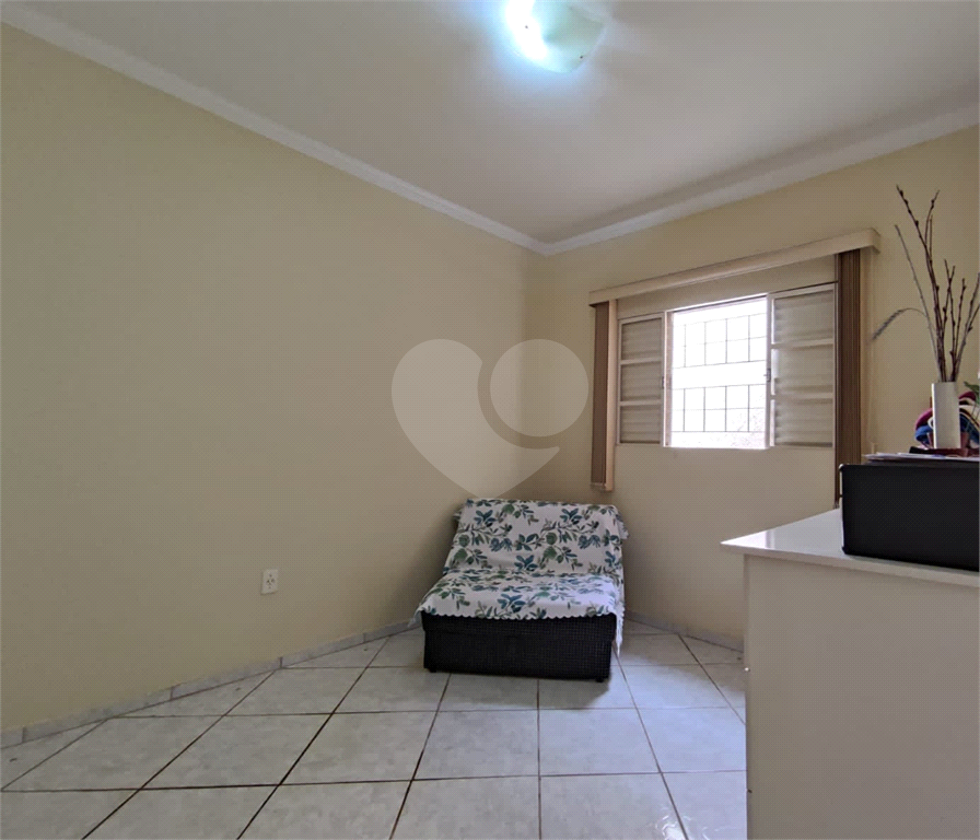 Linda Casa Térrea 