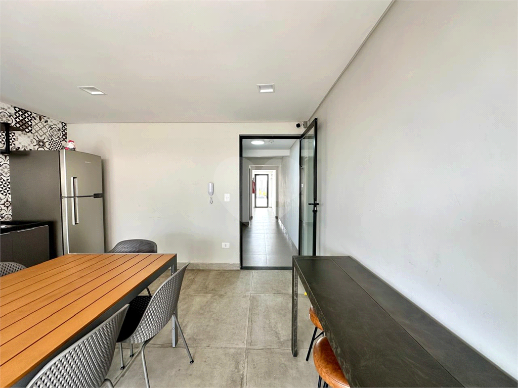 Apartamento à venda e aluguel com 1 quarto, 50m² - Foto 26