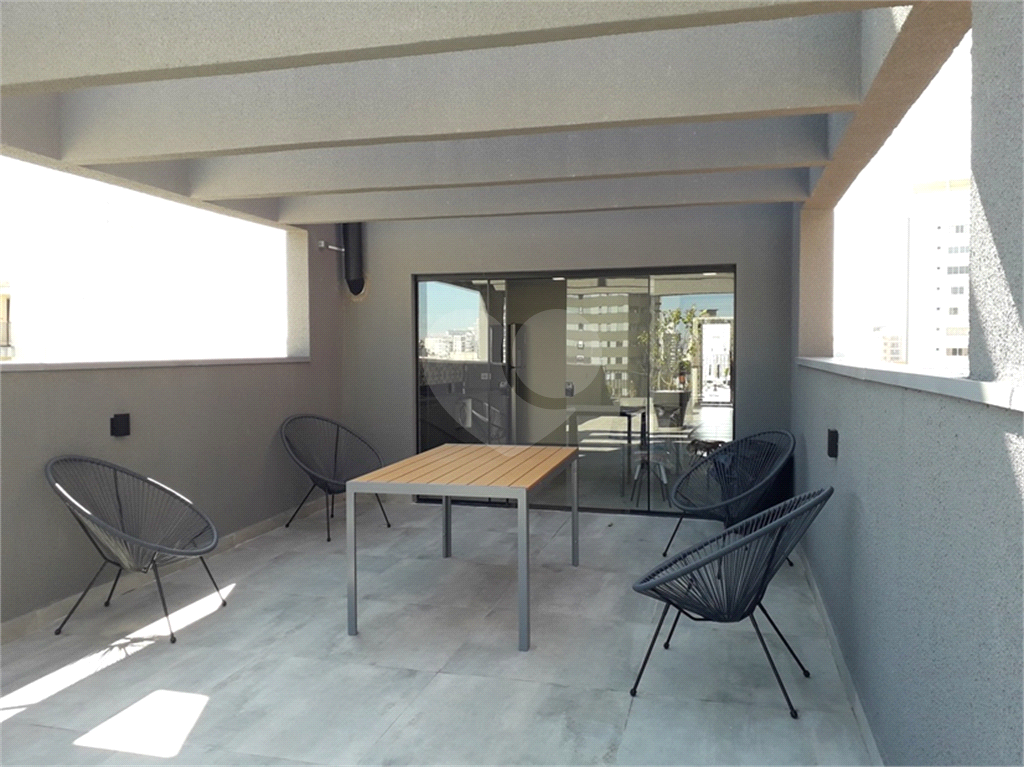 Apartamento à venda e aluguel com 1 quarto, 50m² - Foto 22