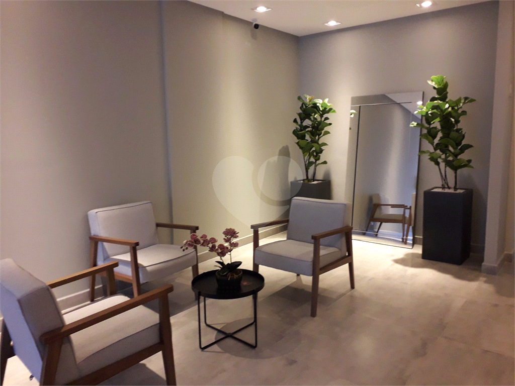 Apartamento à venda e aluguel com 1 quarto, 50m² - Foto 37