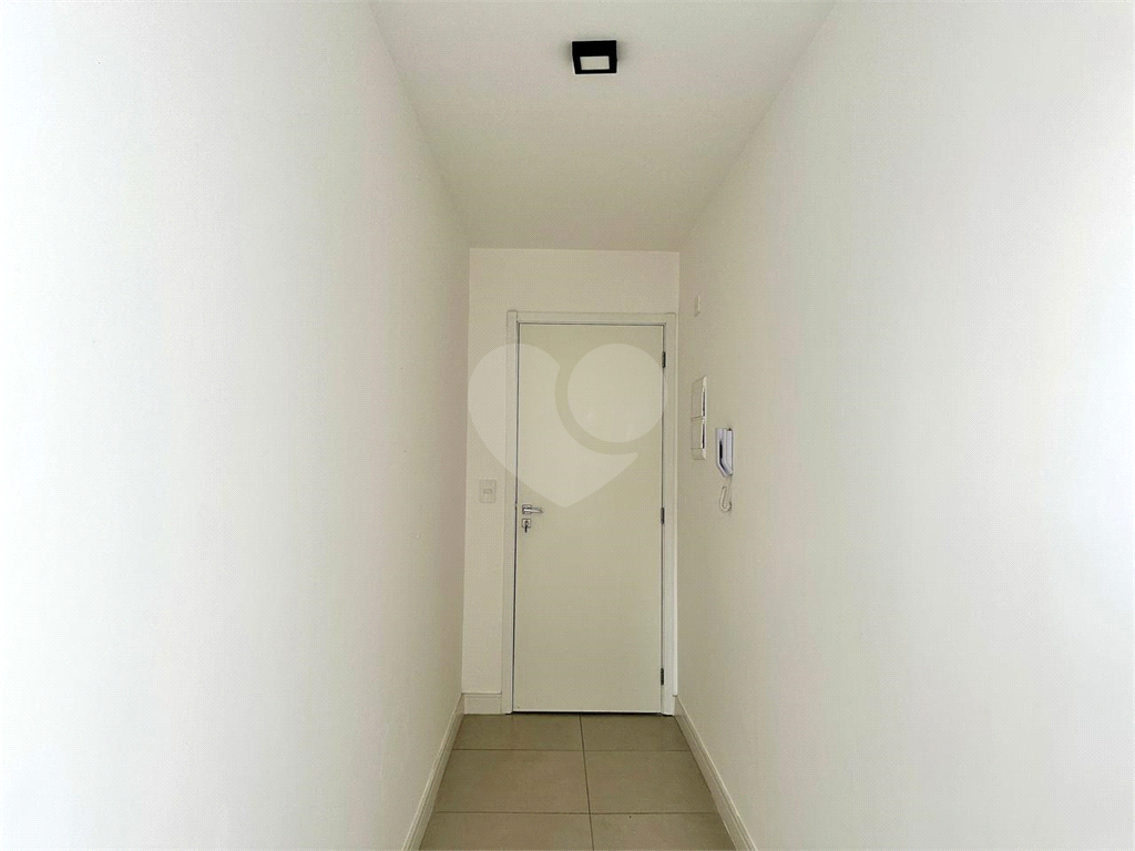 Apartamento à venda e aluguel com 1 quarto, 50m² - Foto 18