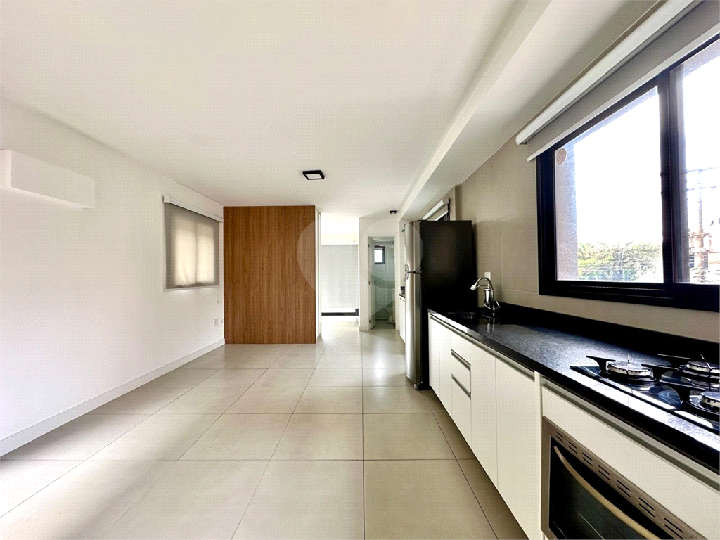 Apartamento à venda e aluguel com 1 quarto, 50m² - Foto 4
