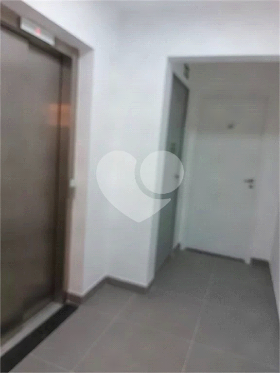 APARTAMENTO em SANTANA