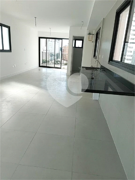 APARTAMENTO em SANTANA