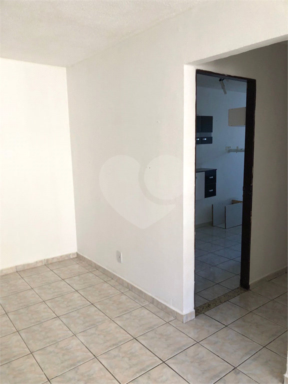 Apartamento à venda com 2 quartos, 57m² - Foto 8