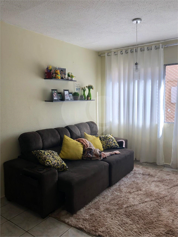 Apartamento à venda com 2 quartos, 57m² - Foto 15