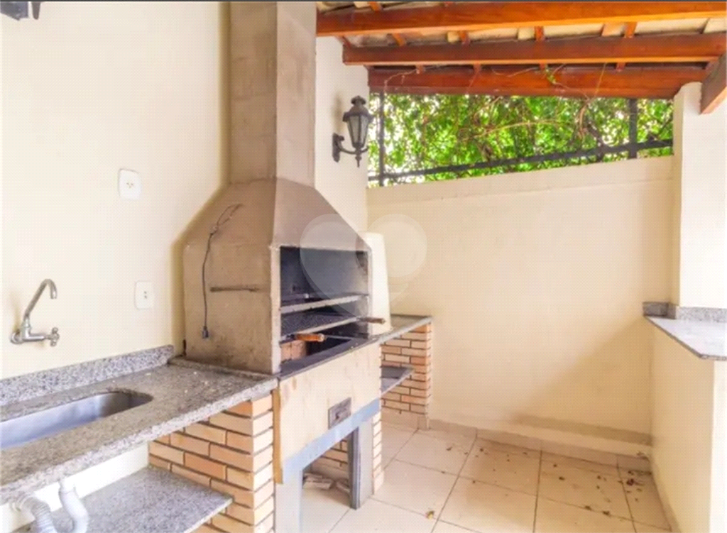 APARTAMENTO em PERDIZES