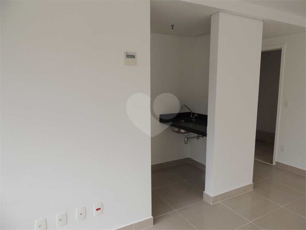 SALA COMERCIAL  50m² COM 2 VAGAS DE GARAGEM - HIGIENÓPOLIS