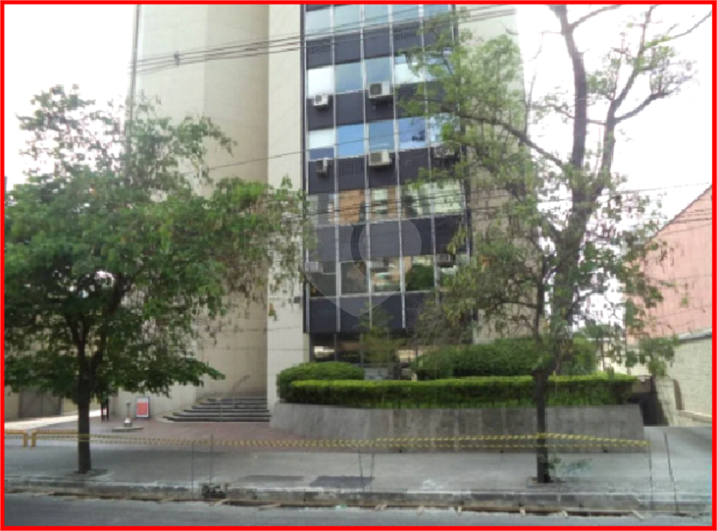 SALAS em BROOKLIN