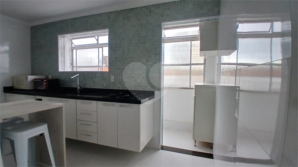 Apto ao lado do metro Santana