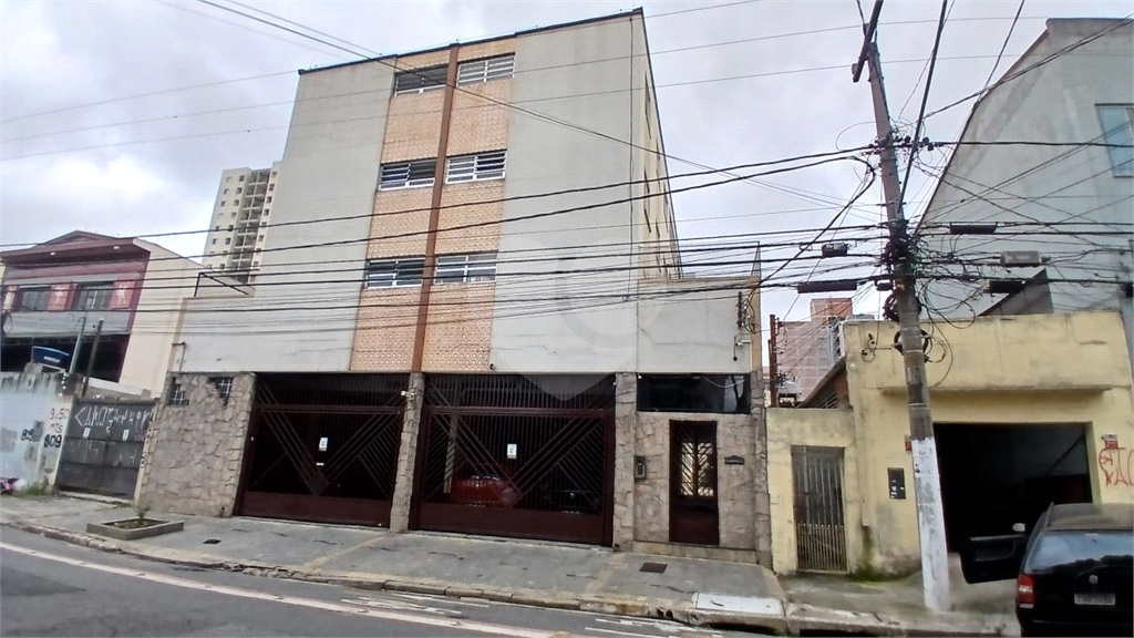 Apto ao lado do metro Santana