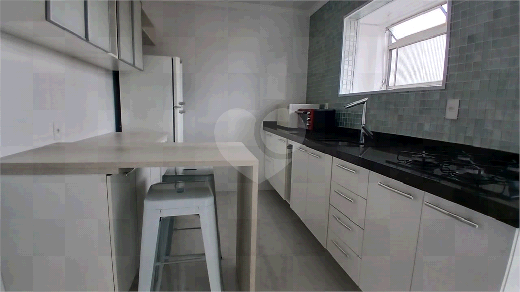 Apto ao lado do metro Santana