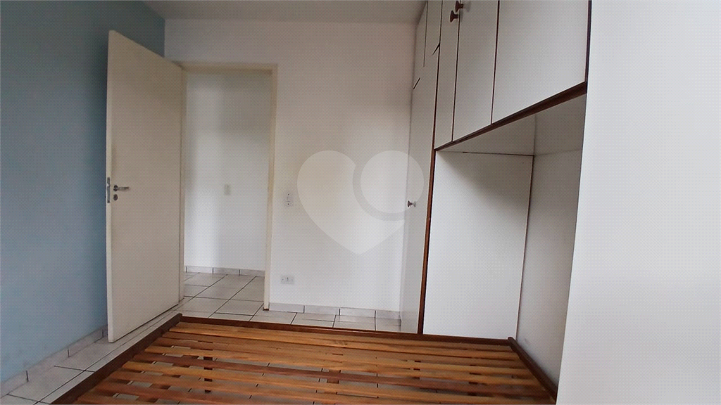 Apto ao lado do metro Santana