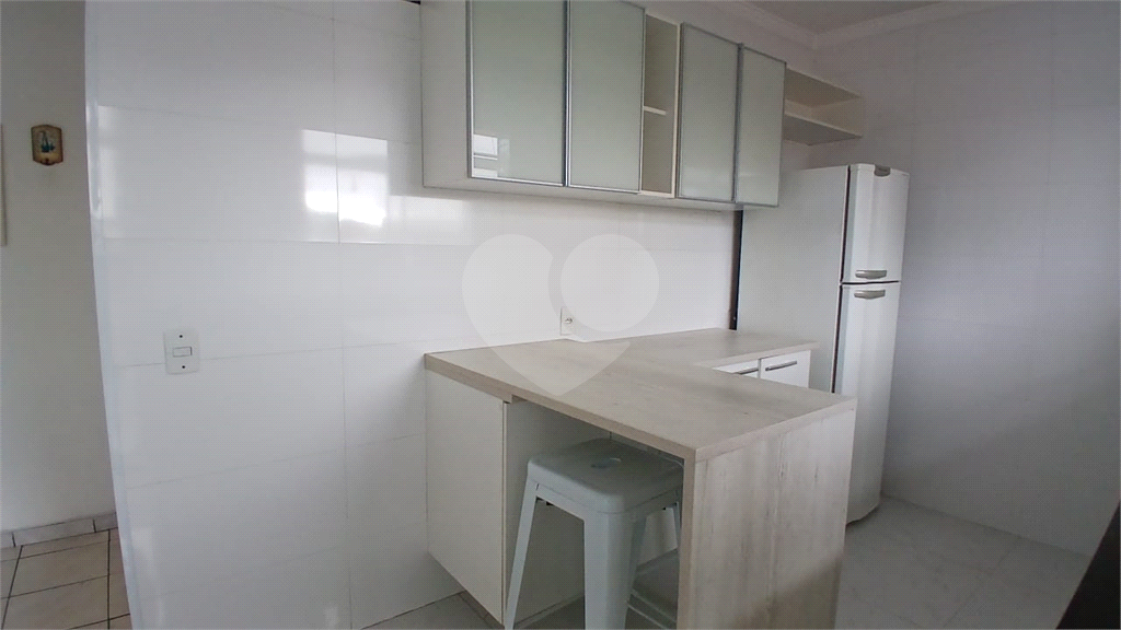 Apto ao lado do metro Santana