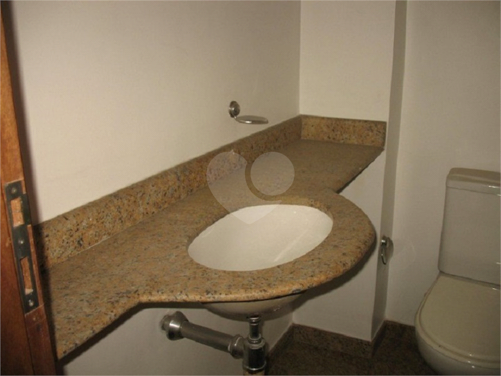 APARTAMENTO em SANTANA