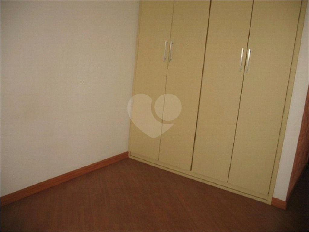 APARTAMENTO em SANTANA