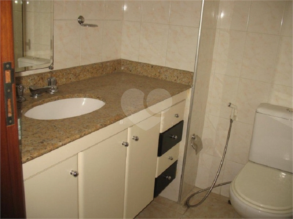 APARTAMENTO em SANTANA