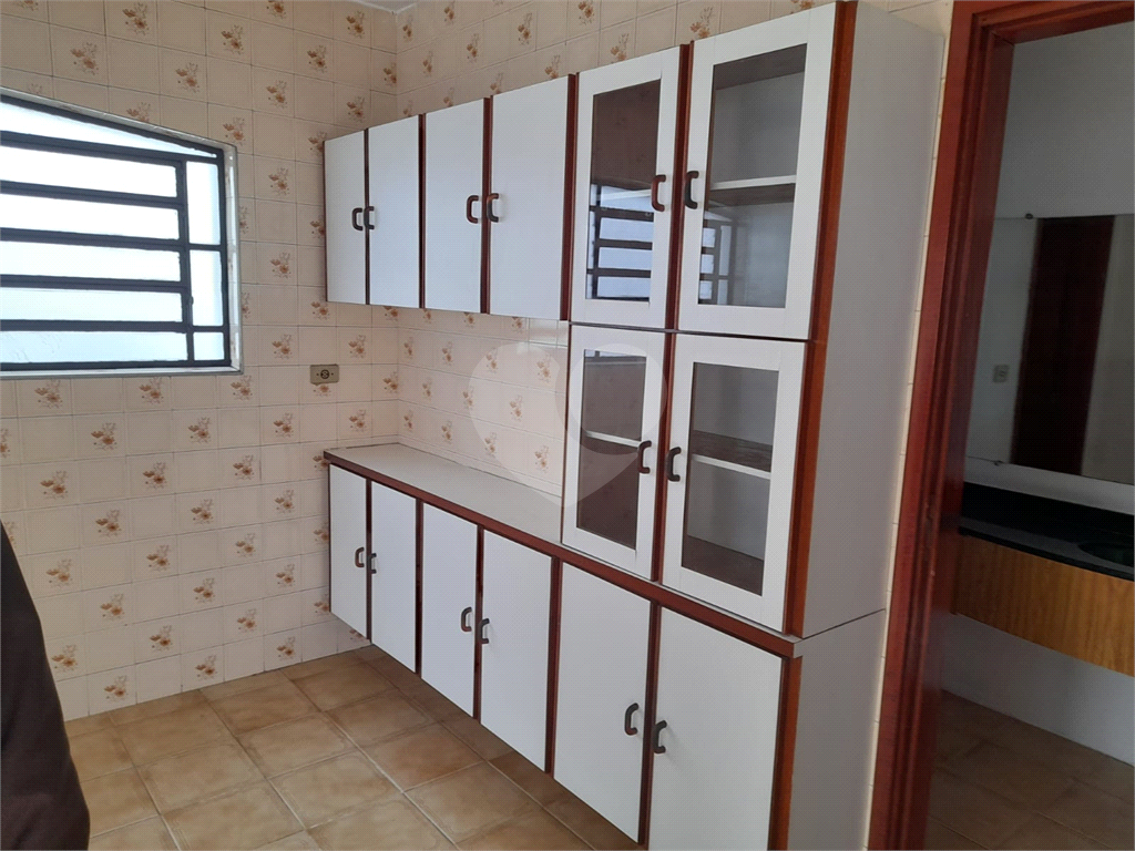 Sobrado amplo com quintal próximo a Braz Leme