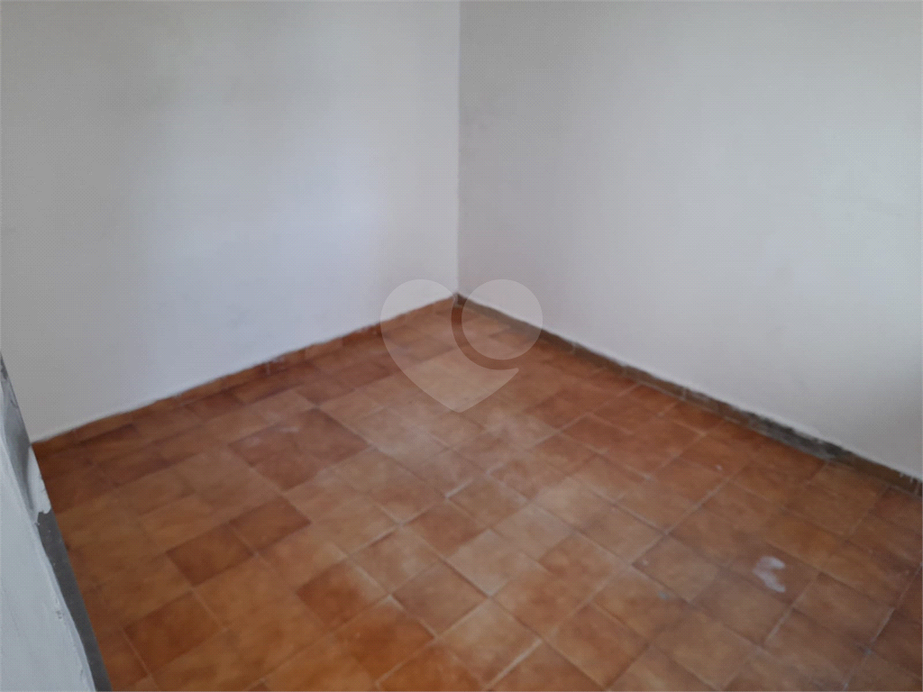 Sobrado amplo com quintal próximo a Braz Leme