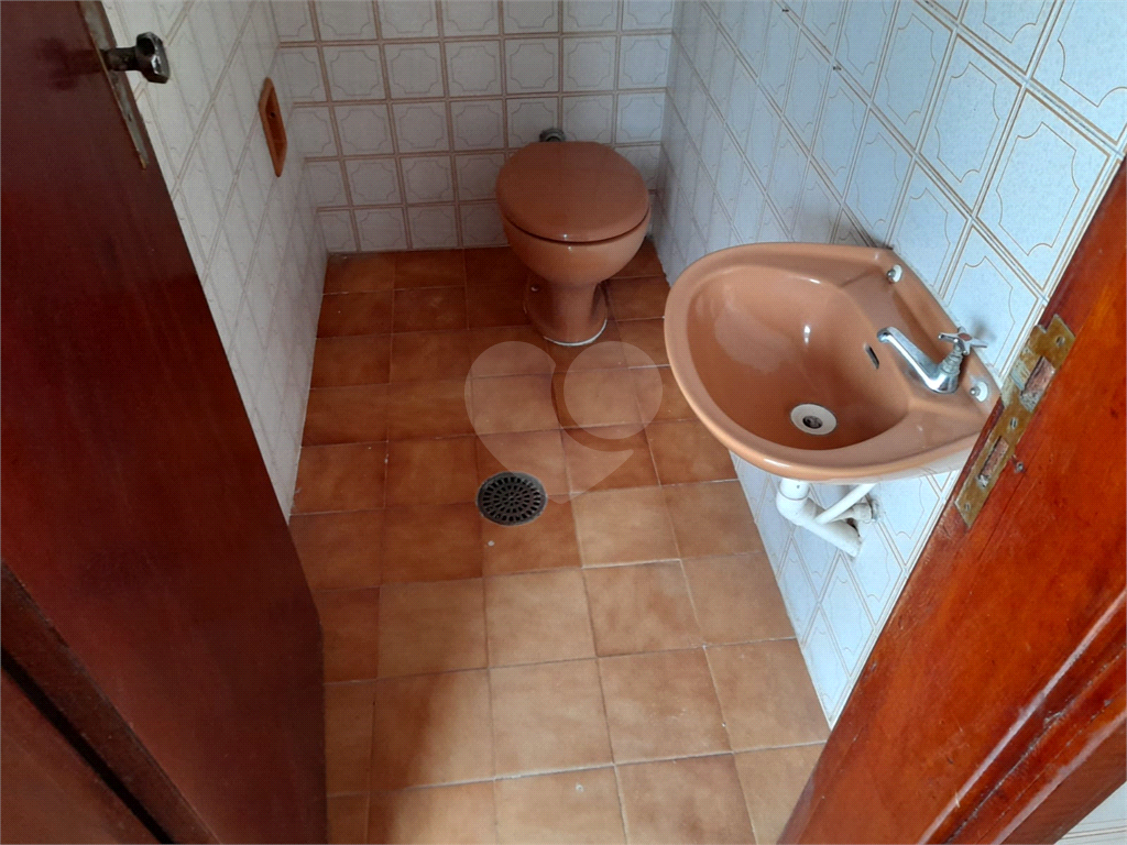 Sobrado amplo com quintal próximo a Braz Leme